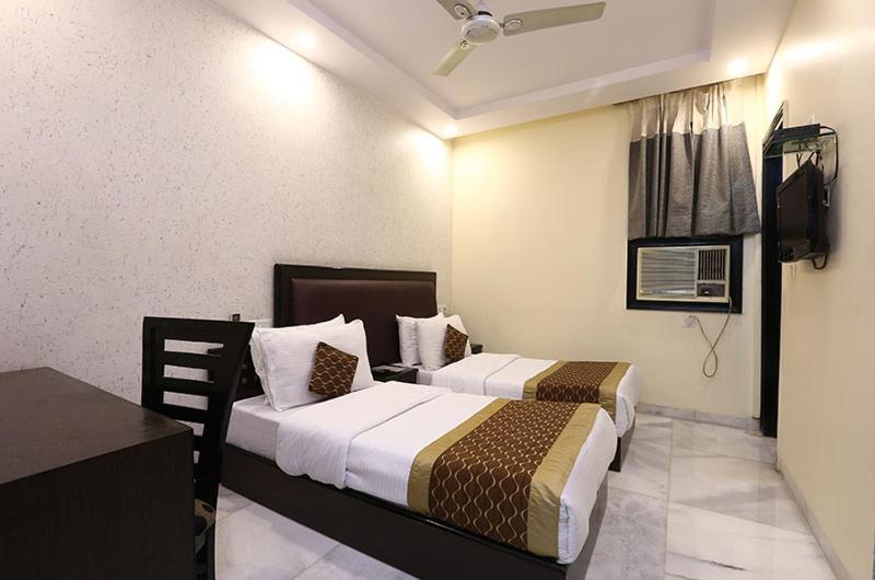 Hotel Kingston Park - Karol Bagh Delhi Exterior photo