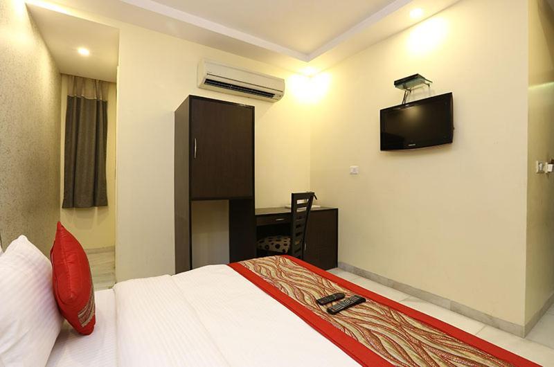 Hotel Kingston Park - Karol Bagh Delhi Exterior photo
