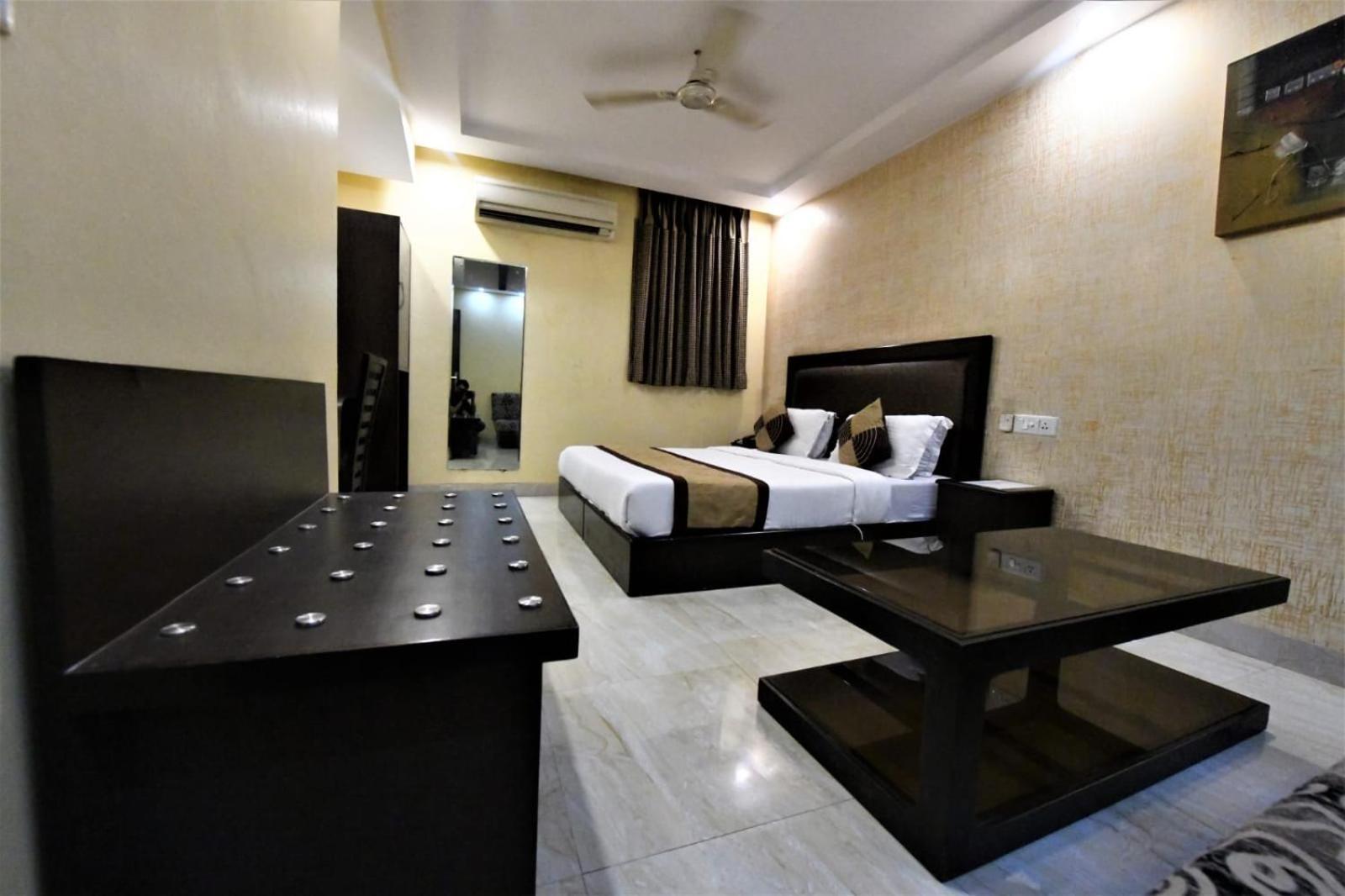 Hotel Kingston Park - Karol Bagh Delhi Exterior photo