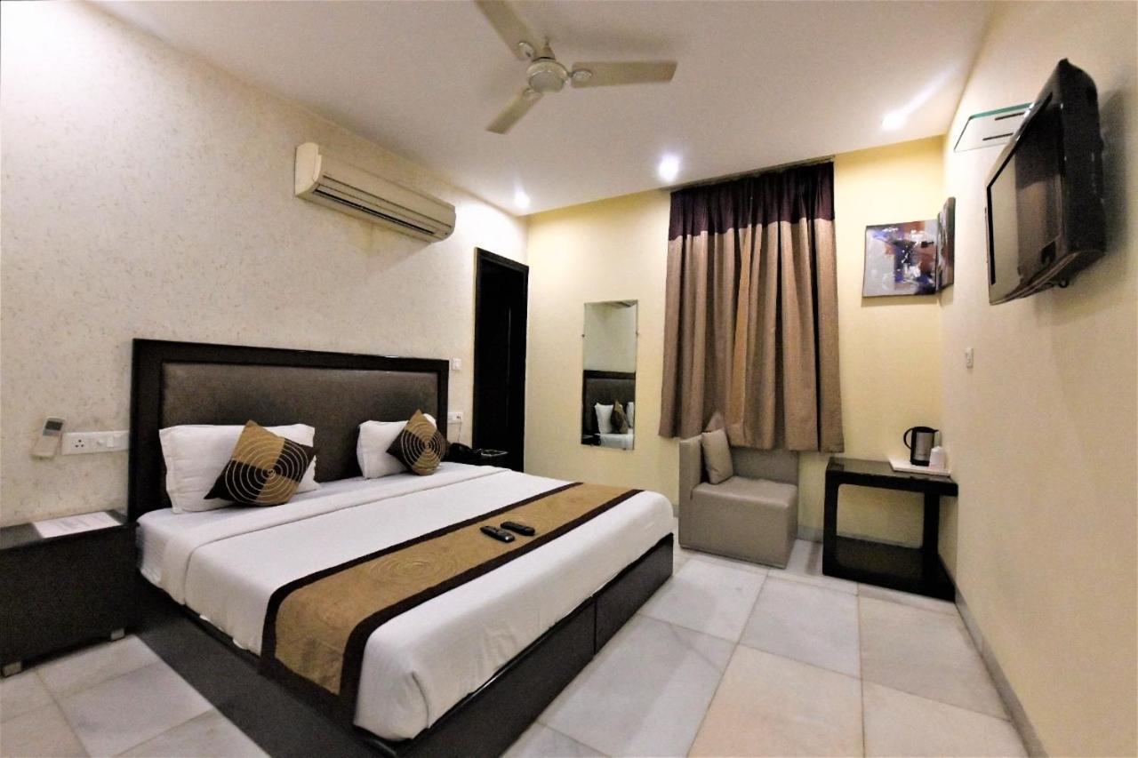 Hotel Kingston Park - Karol Bagh Delhi Exterior photo