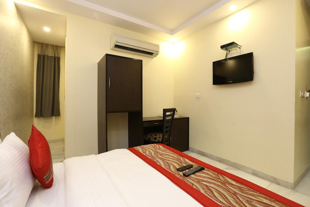Hotel Kingston Park - Karol Bagh Delhi Exterior photo