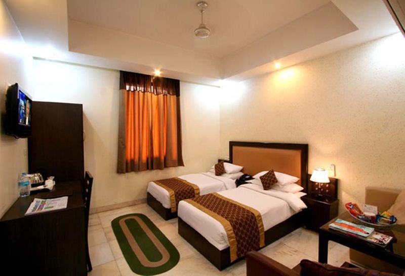 Hotel Kingston Park - Karol Bagh Delhi Exterior photo